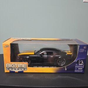 2006 Chevy Camaro Concept Black & Yellow Die-Cast Car
